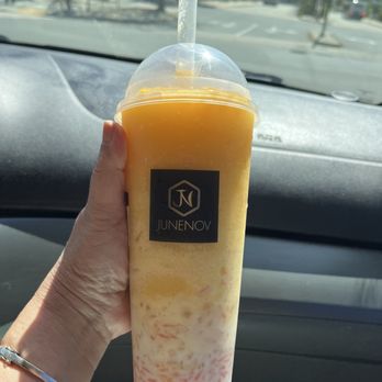 Junenov Tea - Mango with pomelo and saga toppings - Bubble Tea Near Me - Pleasant Hill, California
