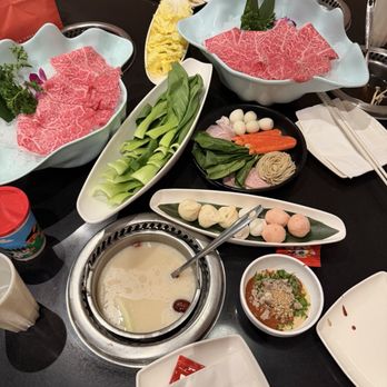 Haidilao Hotpot - Chinese Near Me - Arcadia, California Haidilao Hotpot - Chinese Near Me - Arcadia, California
