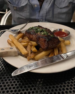 Moreland's Tavern by null