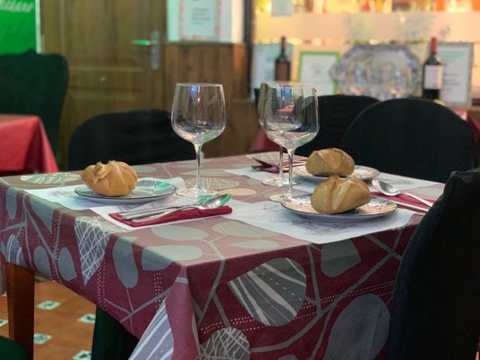 Lo Nuestro Taperia & Restaurante by null