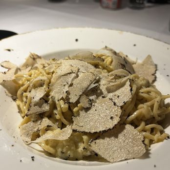 Molo - Cacio Pepe - Italian Near Me - Newport Beach, California Molo - Cacio Pepe - Italian Near Me - Newport Beach, California
