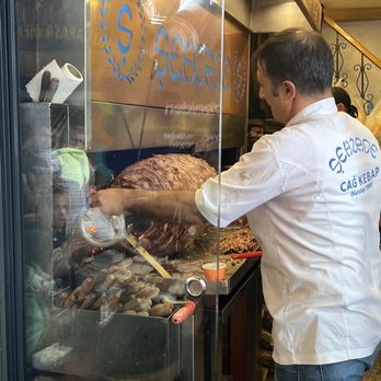 Şehzade Cağ Kebap - Close up! - Kebab Near Me - Istanbul, 34