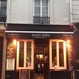 Dinner in Paris! Dinner in Paris!