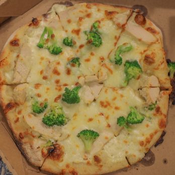 Bertucci's Italian Restaurant - Roasted chicken and broccoli - Italian Near Me - Newton, Massachusetts