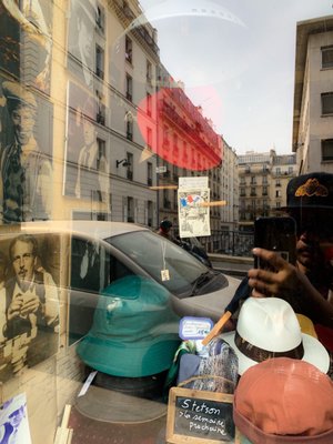 Latin Quarter by null