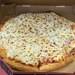 Pizza Hut Express - Cheese pizza