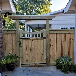 Lock Out Fence - Custom bult to order gate frame in addition to picture frame fencing around yard.