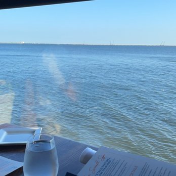 Rusty Pelican - Seafood Near Me - Tampa, Florida