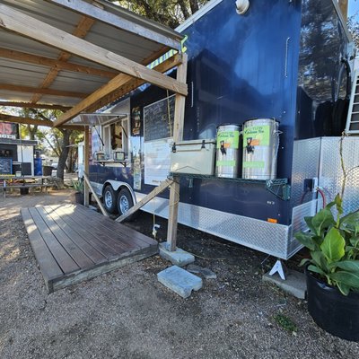 Jims Smokehouse Four Points by null