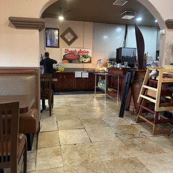 Casa Barreto - Salsa bar - Mexican Near Me - Fontana, California Casa Barreto - Salsa bar - Mexican Near Me - Fontana, California
