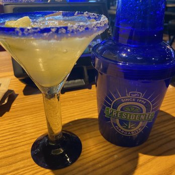 Chili's - American Near Me - Clark, New Jersey