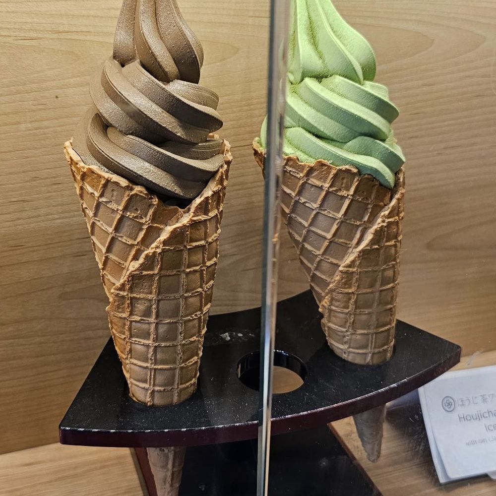 Saryo Cafe - Desserts Near Me - North York, Ontario Saryo Cafe - Desserts Near Me - North York, Ontario