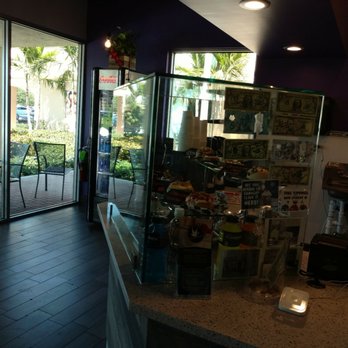 Cinnaholic - View towards the front. - Bakeries Near Me - Boca Raton, Florida Cinnaholic - View towards the front. - Bakeries Near Me - Boca Raton, Florida