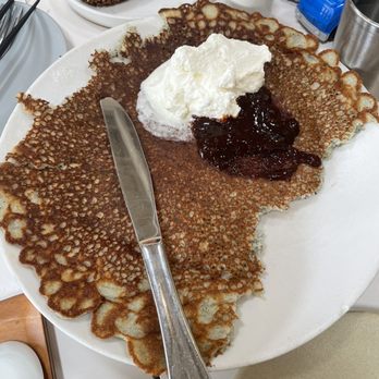 Yang’s Kitchen - Pancake - Asian Fusion Near Me - Alhambra, California Yang’s Kitchen - Pancake - Asian Fusion Near Me - Alhambra, California
