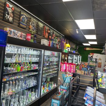 King’s Smoke Shop - Exotic candy and drinks from Japan an great glass!!! - Tobacco Shops Near Me - Canoga Park, California King’s Smoke Shop - Exotic candy and drinks from Japan an great glass!!! - Tobacco Shops Near Me - Canoga Park, California