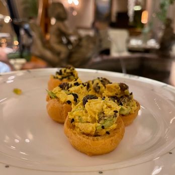 Palm Court - Palm Court Afternoon Tea (the best bite!) - Bars Near Me - Chicago, Illinois Palm Court - Palm Court Afternoon Tea (the best bite!) - Bars Near Me - Chicago, Illinois