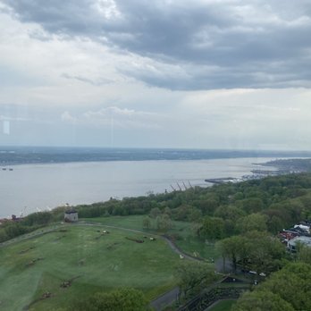 Ciel! Bistro-bar - Views - French Near Me - Quebec City, Quebec Ciel! Bistro-bar - Views - French Near Me - Quebec City, Quebec