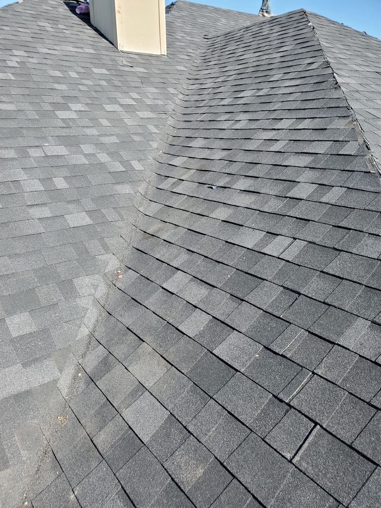 Slide of L&W Roofing