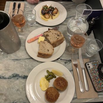Angela's - Coffee & Tea Near Me - Margate, KEN