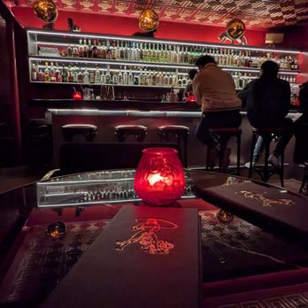 The Jaguar Room - Inside - Cocktail Bars Near Me - Los Angeles, California The Jaguar Room - Inside - Cocktail Bars Near Me - Los Angeles, California