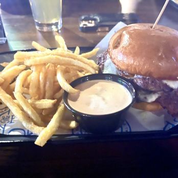 DTC Sports Grille - Arizona Smash Burger - Sports Bars Near Me - Chandler, Arizona DTC Sports Grille - Arizona Smash Burger - Sports Bars Near Me - Chandler, Arizona