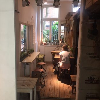 Hommage - Cafes Near Me - Cologne, NW