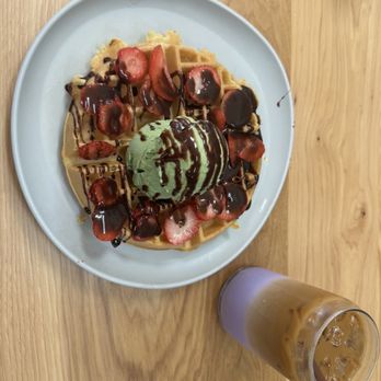 The Breeze Cafe - Ube Late and Matcha Ice Cream Waffle - Breakfast & Brunch Near Me - Newark, California The Breeze Cafe - Ube Late and Matcha Ice Cream Waffle - Breakfast & Brunch Near Me - Newark, California