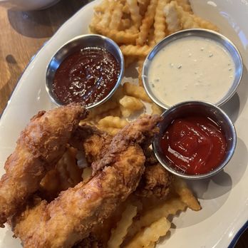 Doughbird - Chicken Tenders and fries - Comfort Food Near Me - Tucson, Arizona