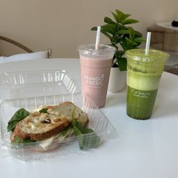 Turkey club sandwich, strawberry banana smoothie & detox juice Turkey club sandwich, strawberry banana smoothie & detox juice
