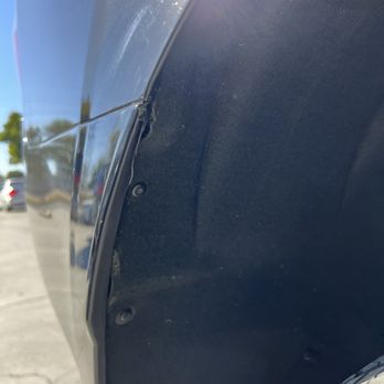 A2Z Auto Collision - Wheel well lining put in incorrectly causing wrinkles and bulges - Auto Repair Near Me - Santa Clarita, California A2Z Auto Collision - Wheel well lining put in incorrectly causing wrinkles and bulges - Auto Repair Near Me - Santa Clarita, California