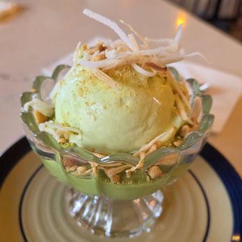 B&D Authentic Viet Cuisine - Avocado ice cream - Vietnamese Near Me - Burnaby, British Columbia