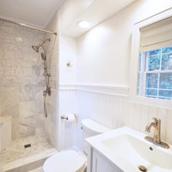 Maison Construction & Renovations - Small bathrooms made functional, with elegance and beauty.