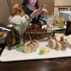 Green Tea Asian Fusion Restaurant - Shrimp tempura roll