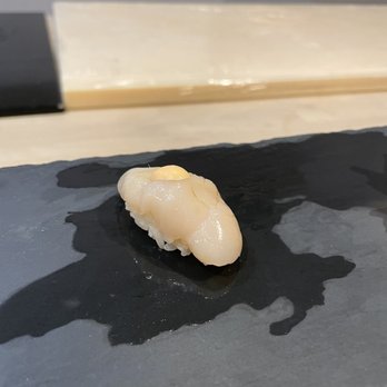 Sushi Aoki - Scallop - Sushi Bars Near Me - Fort Lee, New Jersey
