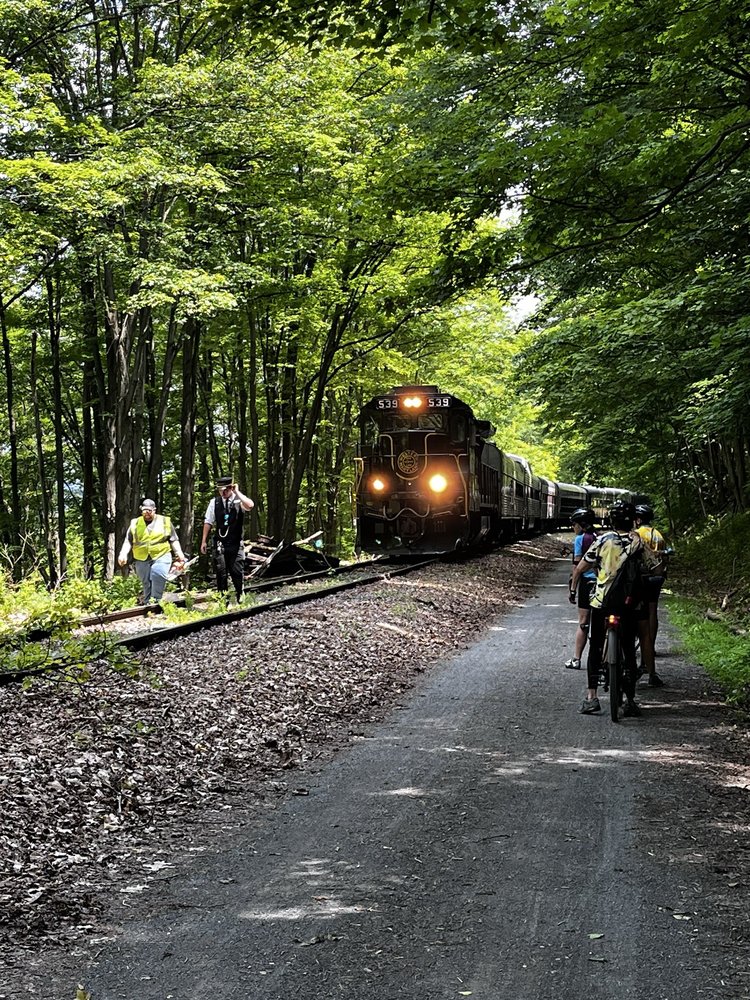 Cumberland Trail Connection Logo