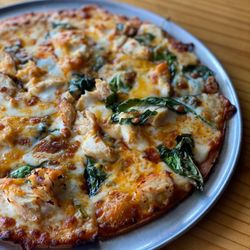 Fox's Pizza Den