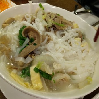 Captain's Catch - Noodle in soup with beef brisket - Seafood Near Me - Toronto, Ontario Captain's Catch - Noodle in soup with beef brisket - Seafood Near Me - Toronto, Ontario