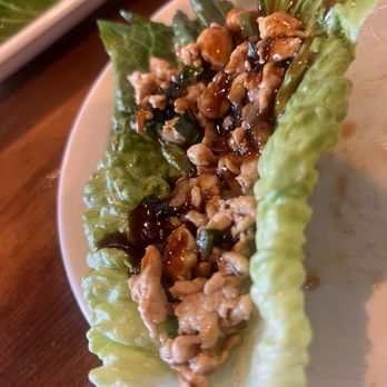 Pho6 - Vietnamese chicken, lettuce wrap - Szechuan Near Me - Mahopac, New York