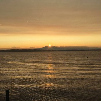 Ray's Café - View from the patio - Seafood Near Me - Seattle, Washington Ray's Café - View from the patio - Seafood Near Me - Seattle, Washington