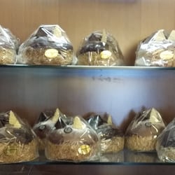 Pasticceria L'Artigiana - Panettoni artigianali cioccolato fondente e al latte
