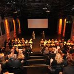 Exerzierhalle - Eine der zwei Bühnen beim Filmfest