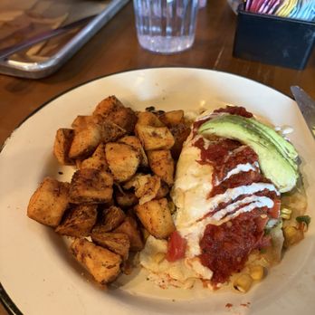 Maple Landing - Texican Egg White Omelet - Barbeque Near Me - Dallas, Texas Maple Landing - Texican Egg White Omelet - Barbeque Near Me - Dallas, Texas