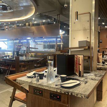 Liuyishou Hotpot - Interior - Hot Pot Near Me - Richmond Hill, Ontario Liuyishou Hotpot - Interior - Hot Pot Near Me - Richmond Hill, Ontario