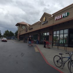Sunnyland Square