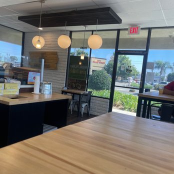 B Nutritious - Dining area - Salad Near Me - Fountain Valley, California B Nutritious - Dining area - Salad Near Me - Fountain Valley, California
