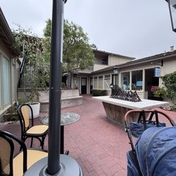 VIN By the Sea - Courtyard with fire pits