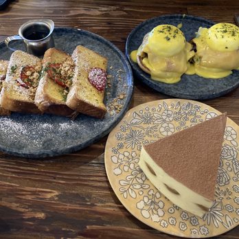 Aroma Craft Coffee - classic french toast, smoked salmon benedict, tiramisu italiano cake - Coffee Roasteries Near Me - Walnut, California Aroma Craft Coffee - classic french toast, smoked salmon benedict, tiramisu italiano cake - Coffee Roasteries Near Me - Walnut, California