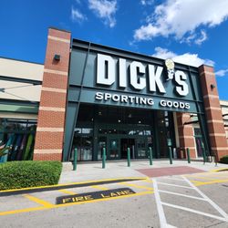DICK'S Sporting Goods
