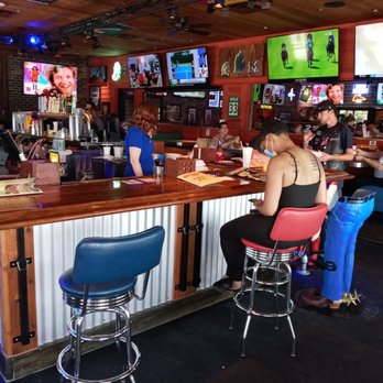 Bubba's 33 - Bar area - Burgers Near Me - Taylor, Michigan