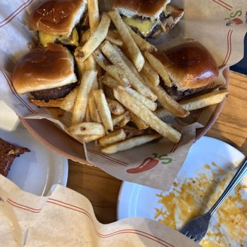 Chili's - Sliders - Bars Near Me - Akron, Ohio Chili's - Sliders - Bars Near Me - Akron, Ohio